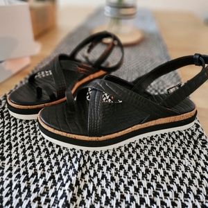 Charles David Crocodile Platform Sandal